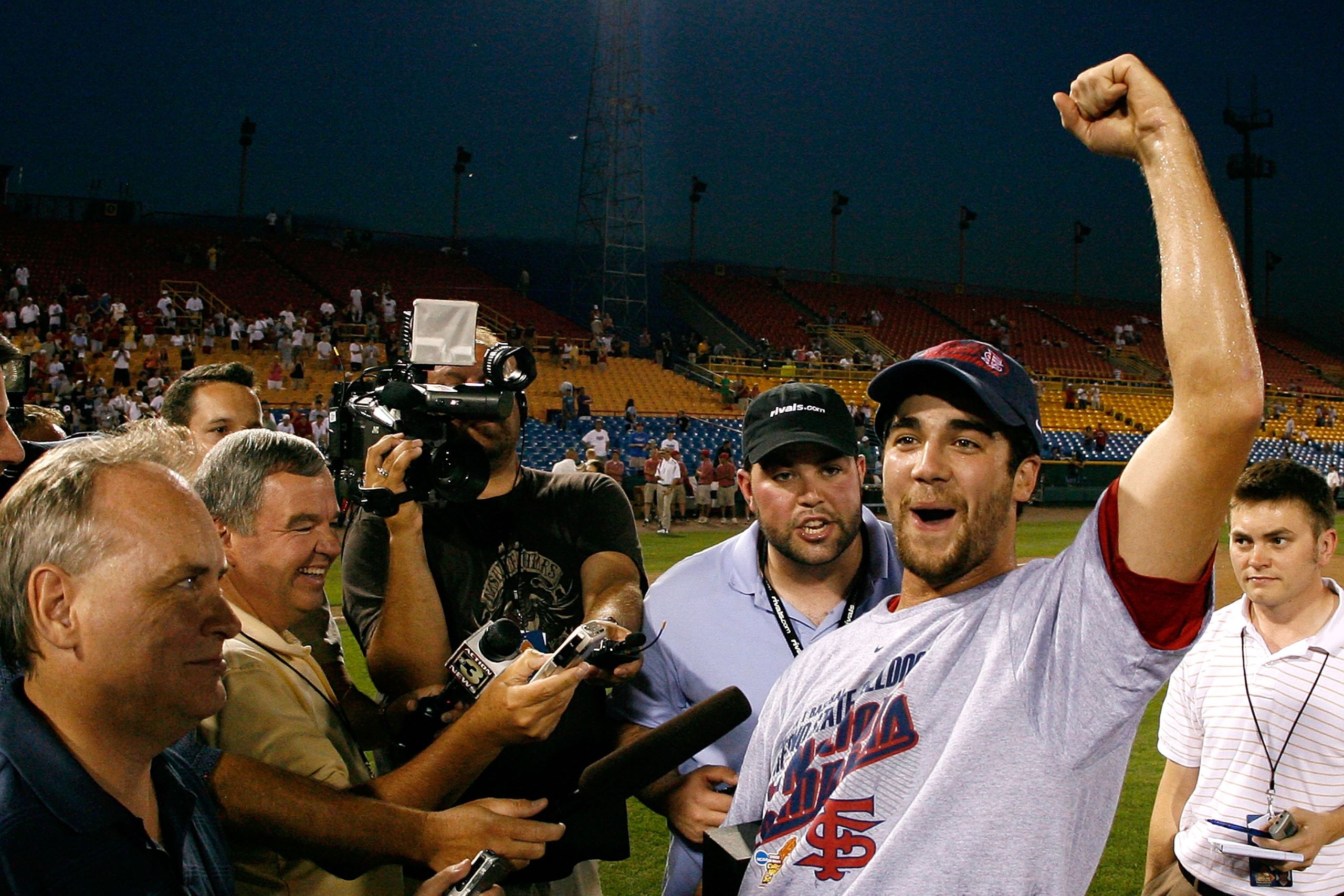 Joba Chamberlain, Tommy Mendonca & More Share CWS Memories
